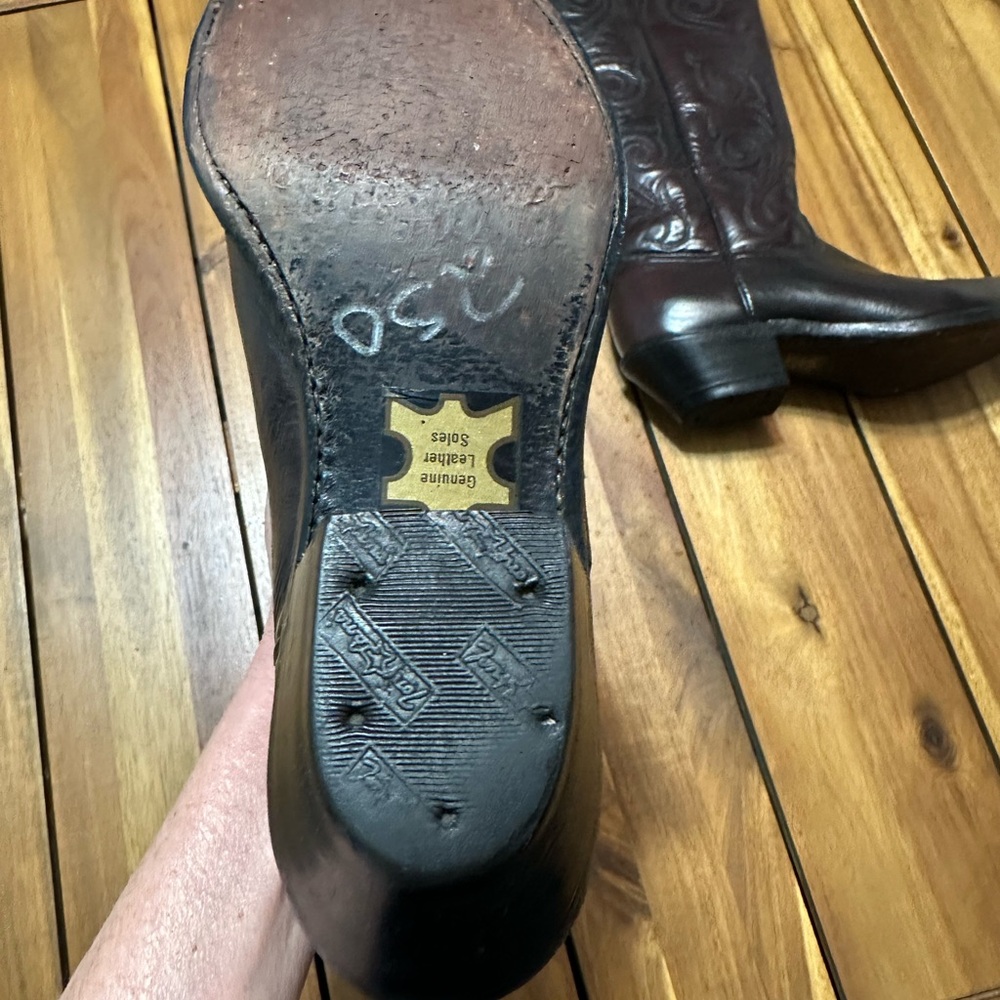 Tony Lama Dark Brown Embroidered Leather Cowboy Boots Size 5 - Picture 5 of 8